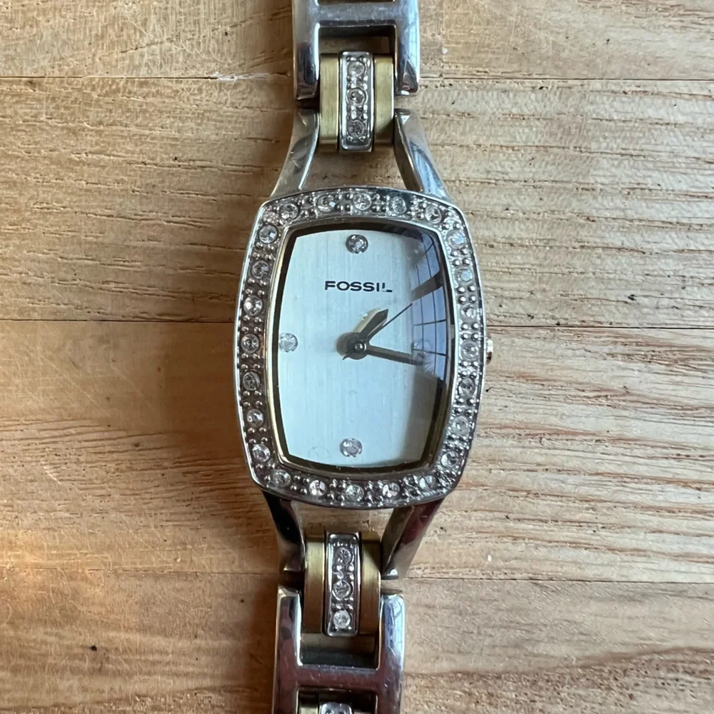 Fossil ladies two-tone cocktail watch NEW BATTERY